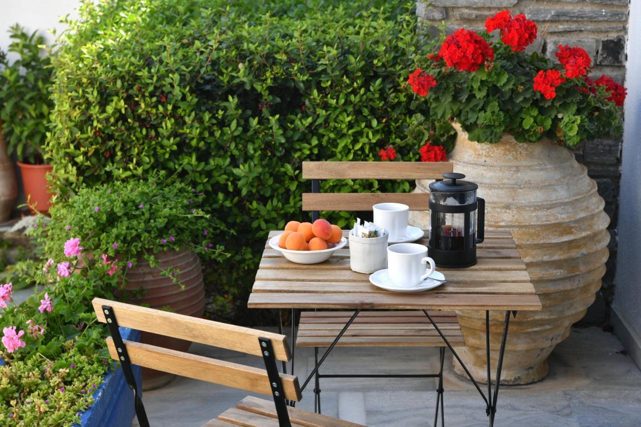 Fotilia Hotel Náousa